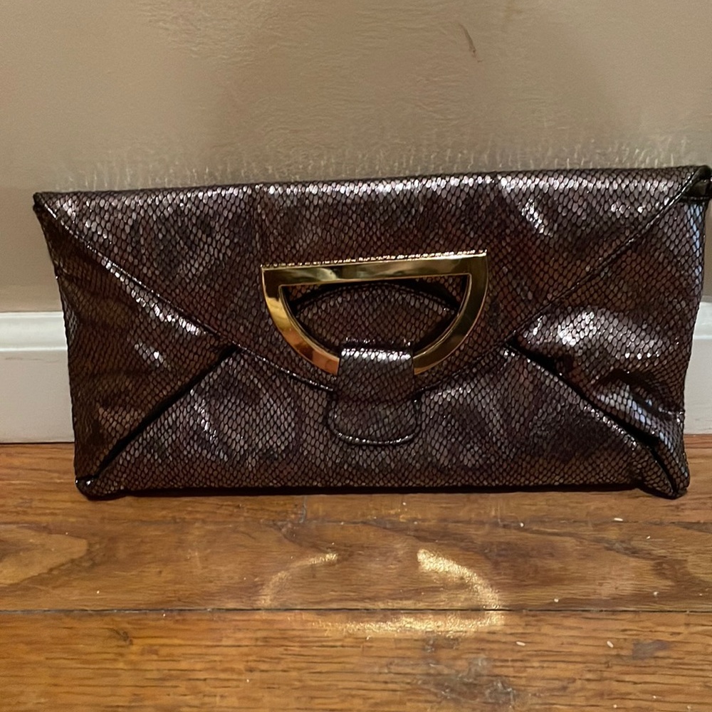 Big Buddha Clutch